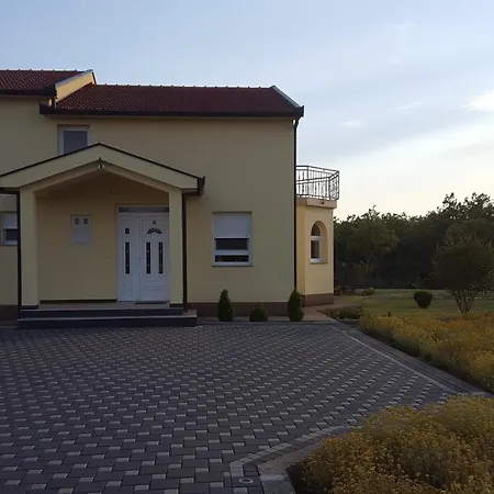 빌라 Vacation Kravica