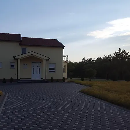 빌라 Vacation Kravica Studenci